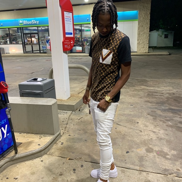 Meet Your Posher ๐ฅณ Like, Share, & Comment ๐ฅฐ๐ - Picture 2 of 7